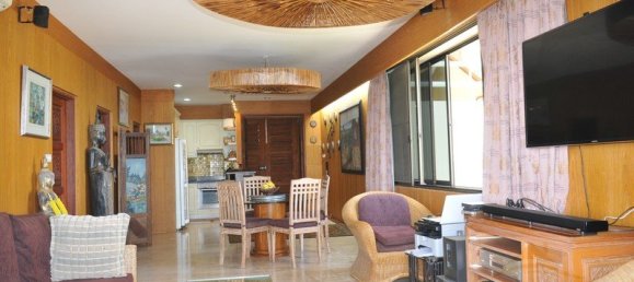 2 bedrooms Condo in Pattaya, Thailand No. 959 8