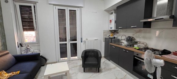 2 chambres Appartement à Treviglio, Italy No. 380839 3