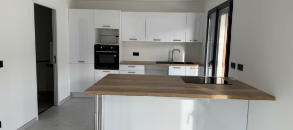 4 bedrooms House in Haute-Savoie, France No. 362261 7