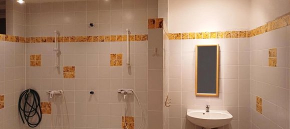 7 rooms House in Leobendorf, Austria No. 179923 25