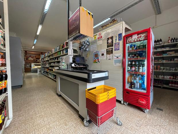 2 rooms Office in Ravenna, Italy No. 257356