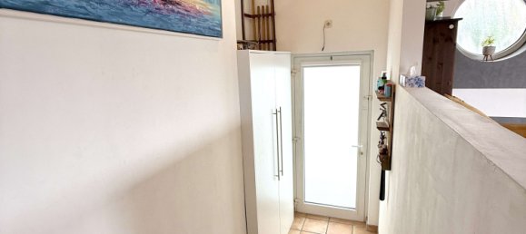 Apartamento de 2 dormitorios en Offenbach, Germany No. 259591 3