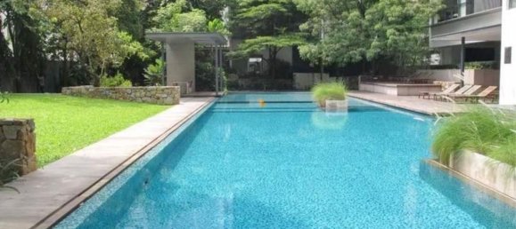 4 bedrooms Condo in Khlong Toei, Thailand No. 12829 3