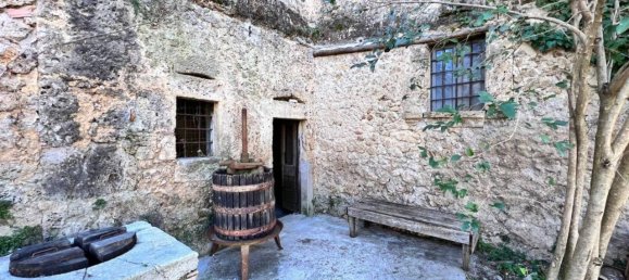 Casa de 11 habitaciónes en Sora, Italy No. 107324 33