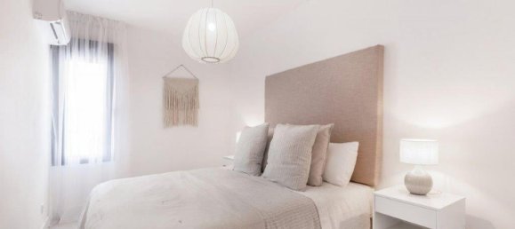 Dúplex de 4 dormitorios en Marbella, Spain No. 28794 10