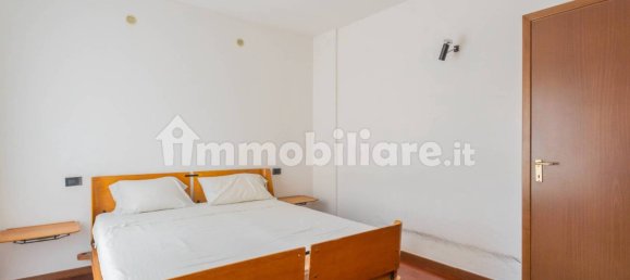 Apartamento de 2 dormitorios en Varese, Italy No. 350982 45