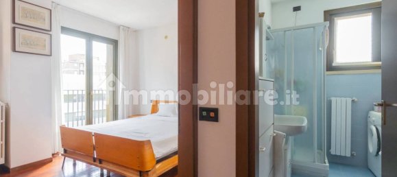 2 chambres Appartement à Varese, Italy No. 350982 17