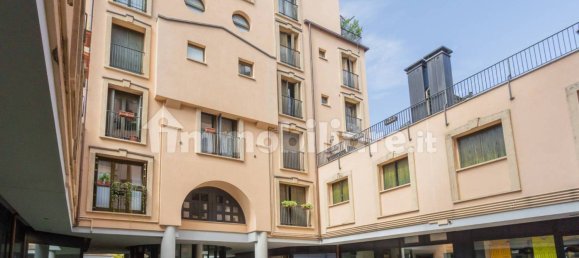 2 chambres Appartement à Varese, Italy No. 350982 41