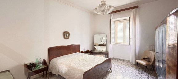 4-Zimmer Haus in Bitetto, Italy, Nr. 28707 20