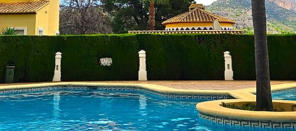 3 bedrooms Villa in Denia, Spain No. 170272 2