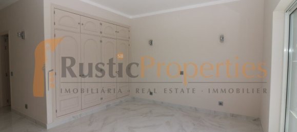 5 Schlafzimmer Villa in Almancil, Portugal, Nr. 95699 15