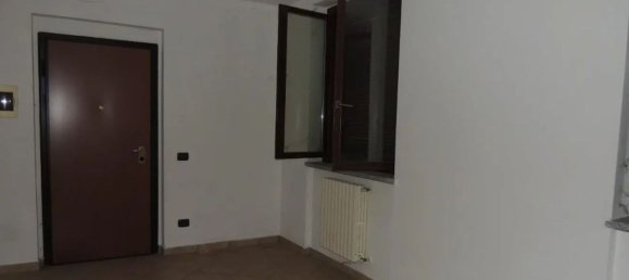 Dúplex de 3 habitaciónes en Miradolo Terme, Italy No. 233430 7