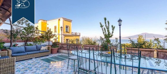 4 bedrooms Villa in Vico Equense, Italy No. 56591 5