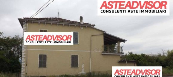 4 bedrooms House in Mondovì, Italy No. 296325 2
