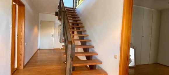 Здание с 4 спальнями в Саарпфальц, Германия № 78633 15