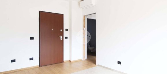 Apartamento de 2 dormitorios en Alba Adriatica, Italy No. 301414 4