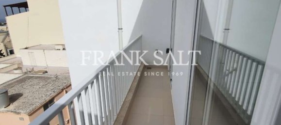 3 bedrooms Apartment in Swieqi, Malta No. 6976 14