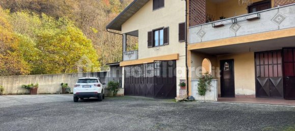 4 غرف نوم فيلا في Brondello, Italy رقم 88528 3