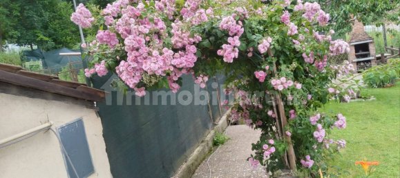 4 غرف نوم فيلا في Brondello, Italy رقم 88528 17