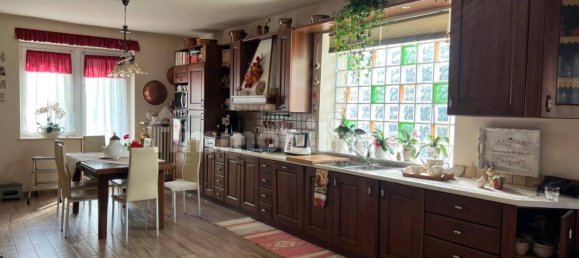 4 غرف نوم فيلا في Brondello, Italy رقم 88528 4