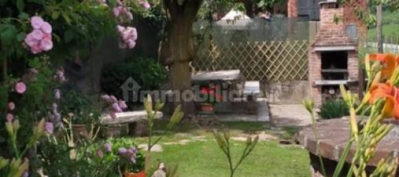 4 غرف نوم فيلا في Brondello, Italy رقم 88528 32