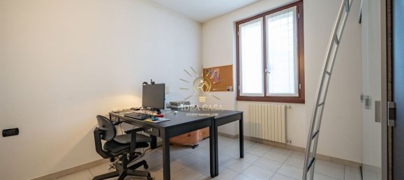 Вилла с 5 комнатами в Кассаго Брианца, Италия № 128637 27