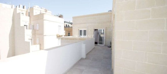 2 chambres Appartement à Sliema, Malta No. 9275 19