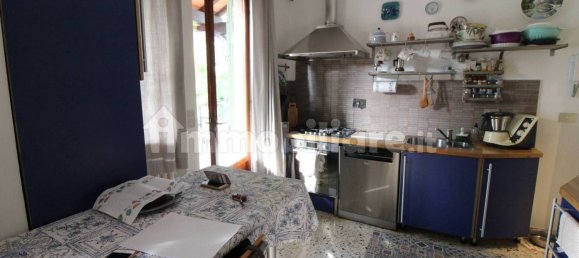 4 rooms Villa in Forte dei Marmi, Italy No. 188642 9