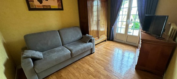 Casa de 3 dormitorios en Nogent-le-Rotrou, France No. 272765 7