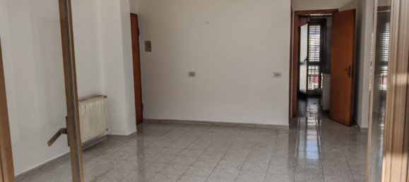 3-Zimmer Wohnung in Aci Catena, Italy, Nr. 292696 7