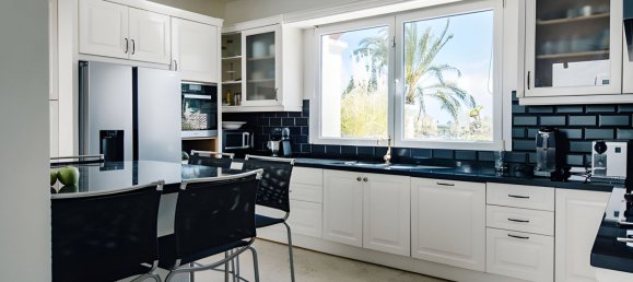 5 Schlafzimmer Haus in Estepona, Spain, Nr. 31219 44