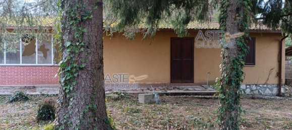 9 rooms Apartment in Rocca di Botte, Italy No. 258964 29