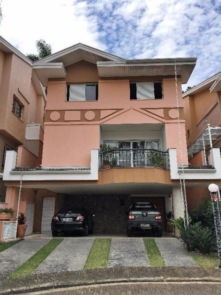 4 bedrooms House in Sao Paulo, Brazil No. 556178