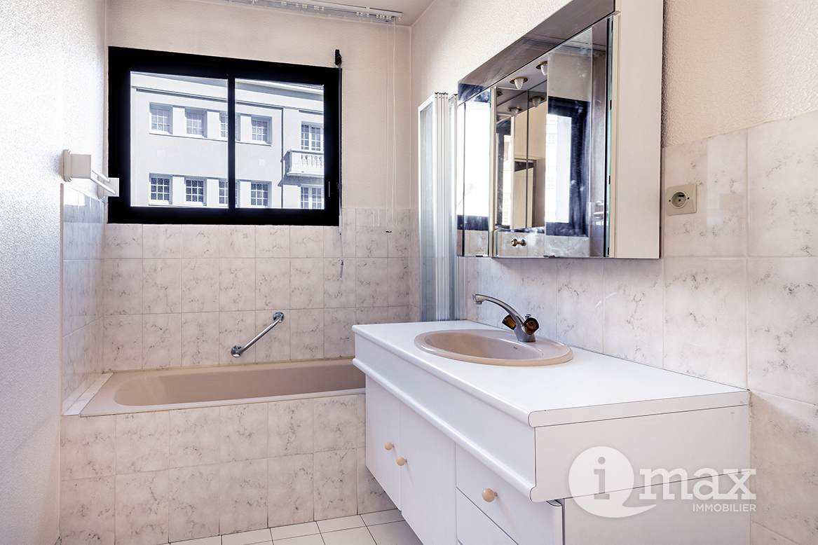 2 chambres Appartement à Bois-Colombes, France No. 127266