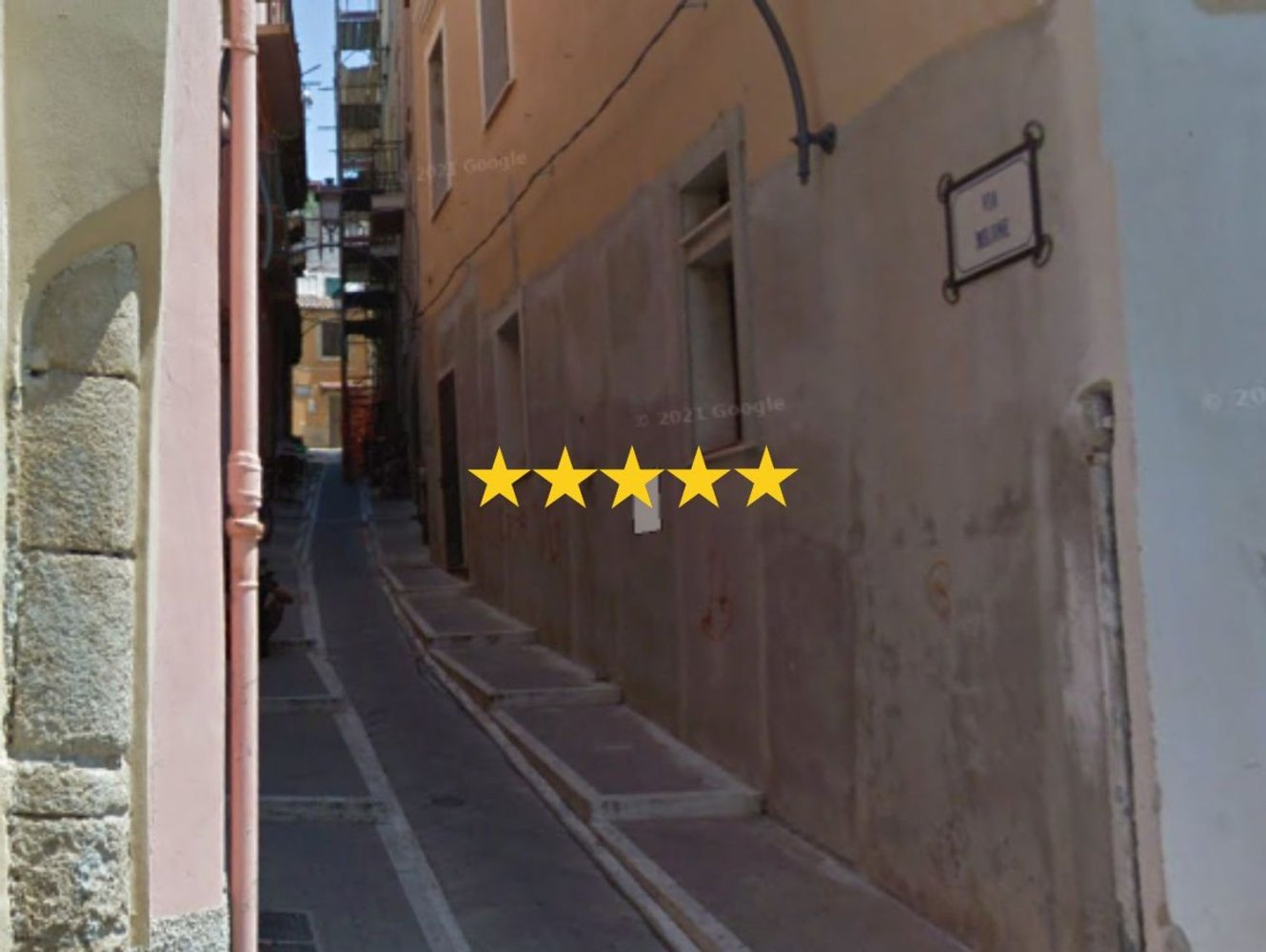 4 bedrooms Apartment in Crotone, Italy No. 377966