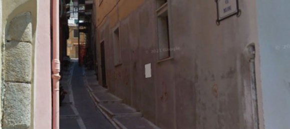 4 bedrooms Apartment in Crotone, Italy No. 377966 2