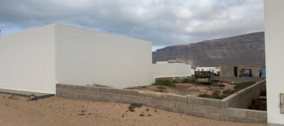 Земельный участок 187м² в Тегуисе, Испания № 151974 17