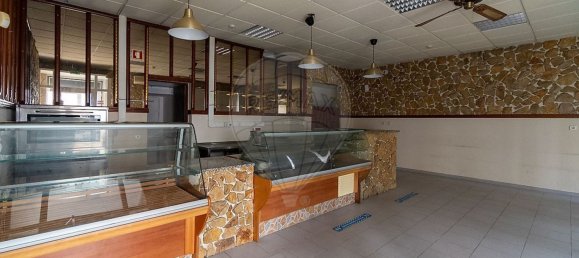 58m² Commercial property in Arruda dos Vinhos, Portugal No. 160570 5