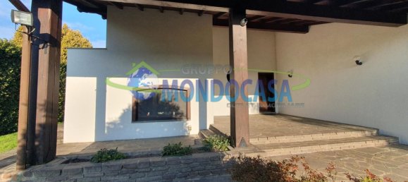 12غرفة فيلا في Carimate, Italy رقم 196586 12