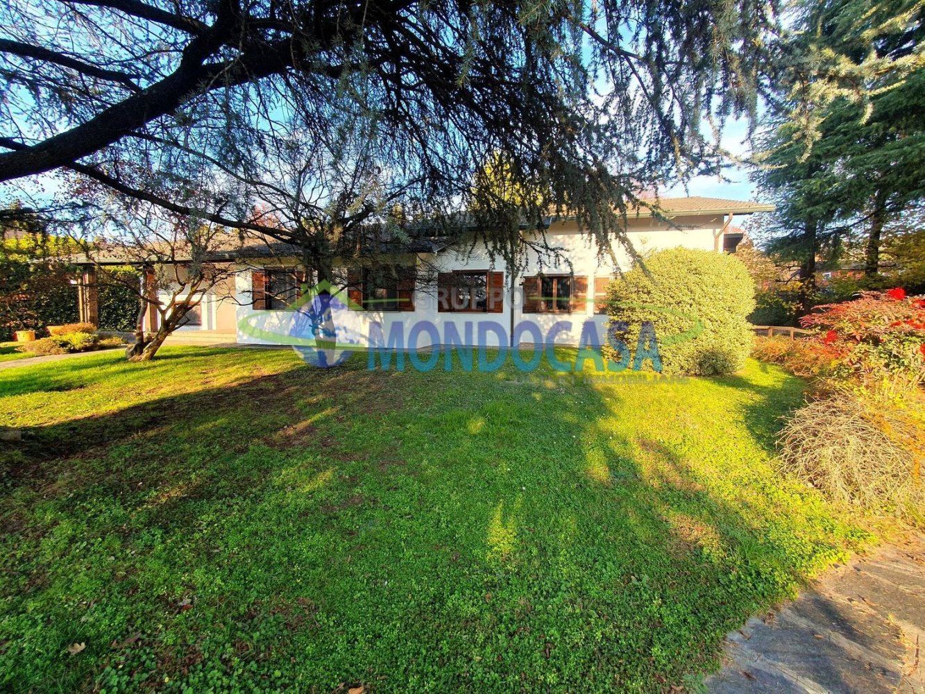 12غرفة فيلا في Carimate, Italy رقم 196586