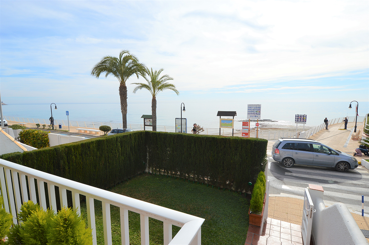 4 bedrooms Townhouse in Campoamor, Spain No. 536