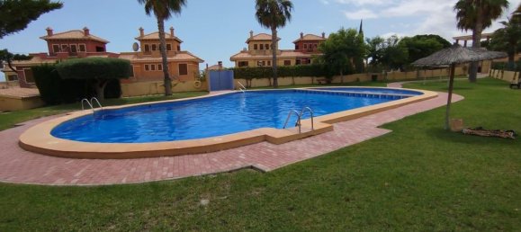 3 غرف نوم تاون هاوس في Alicante, Spain رقم 185137 4