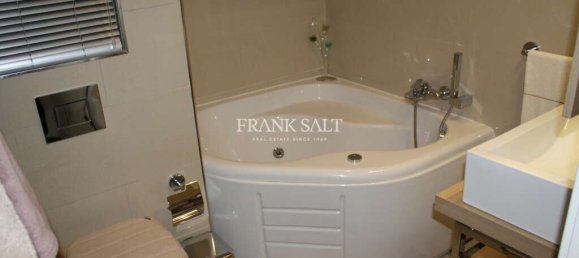 Apartamento T2 em Saint Julian's, Malta N.º 3750 8