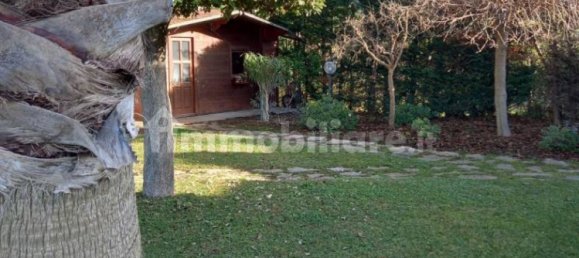 4 bedrooms Villa in Rome, Italy No. 146712 7