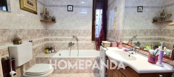 4 bedrooms Villa in Moncalieri, Italy No. 339874 10