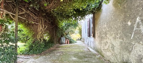 5 bedrooms House in Molinella, Italy No. 297404 20