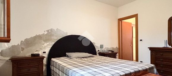 5 bedrooms House in Molinella, Italy No. 297404 9