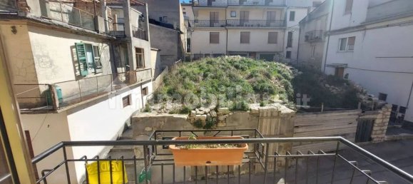 5 غرف نوم منزل في Gessopalena, Italy رقم 174531 10