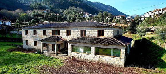 15 غرف نوم منزل في Rio Caldo, Portugal رقم 31980 49