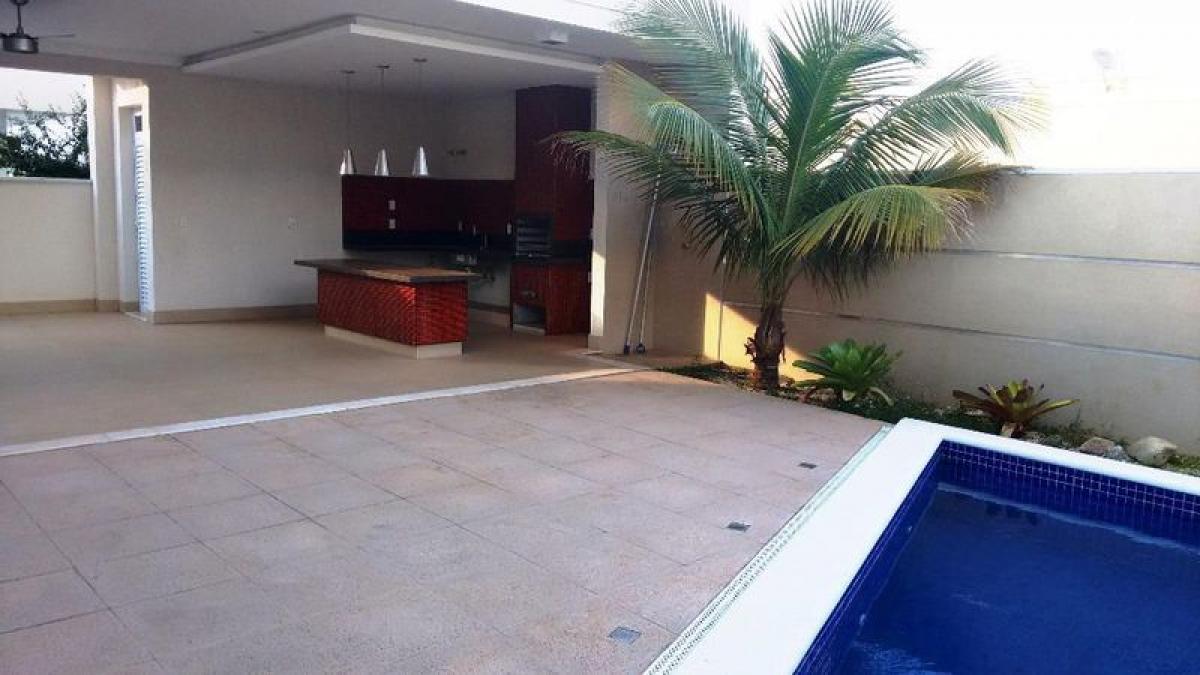 Дом с 3 спальнями в Сан-Паулу, Бразилия № 594728